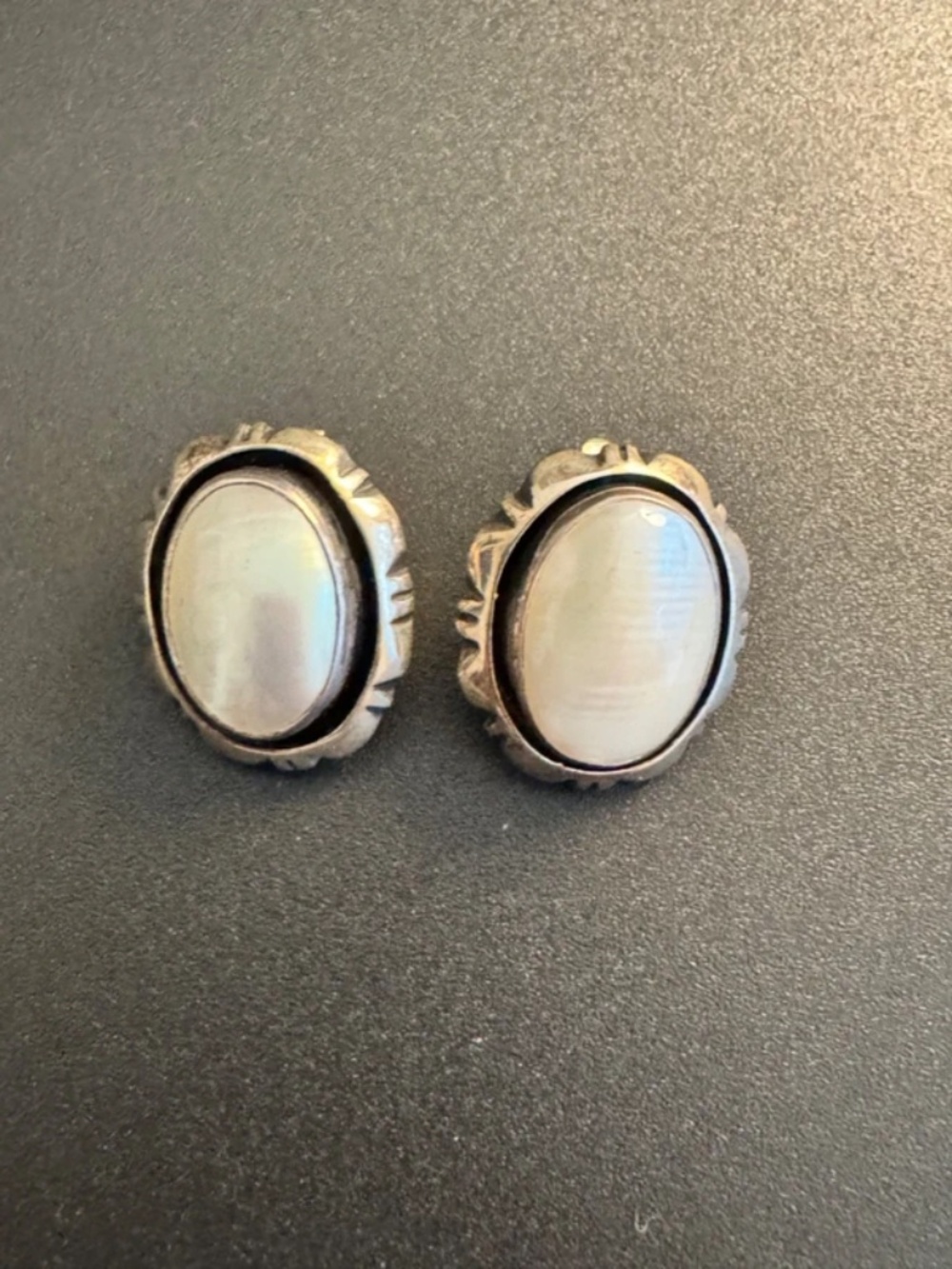 Vintage 1987 Sterling Silver Mother of Pearl Clip On Earrings.